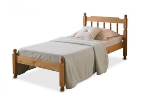 Colonial Spindle Bed - Wax